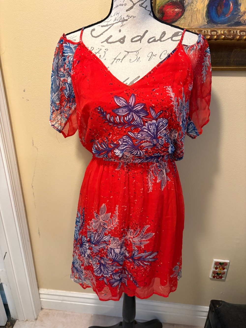 Ella Moss Silk Floral V-Neck open shoulder adjust strap lined chiffon Dress